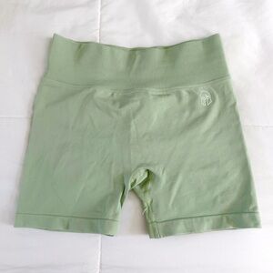 High Waisted Gym Shorts - Pastel Green